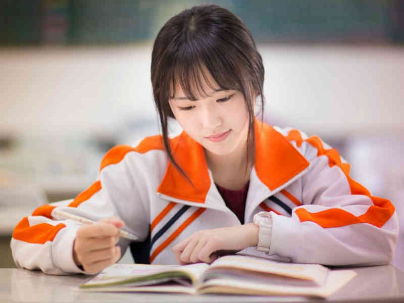 穿塑身衣会影响健康吗？塑身衣一般材质都是什么呢