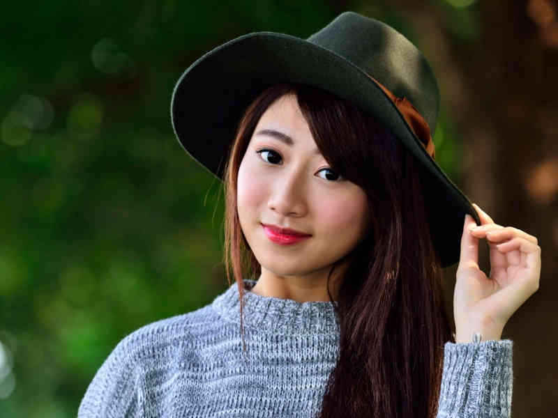 李佳琦薇娅暂停与欧莱雅合作 欧莱雅被官方点名批评