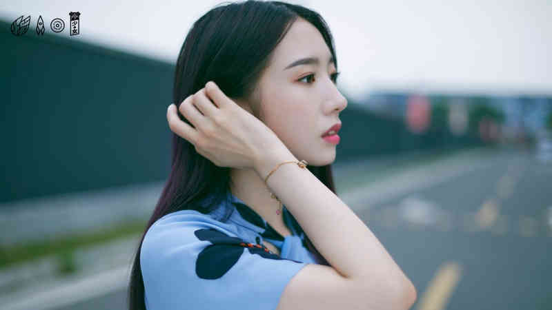 25年闺蜜谎称卖鸡蛋原是公司副董 事件反转：没撒谎！